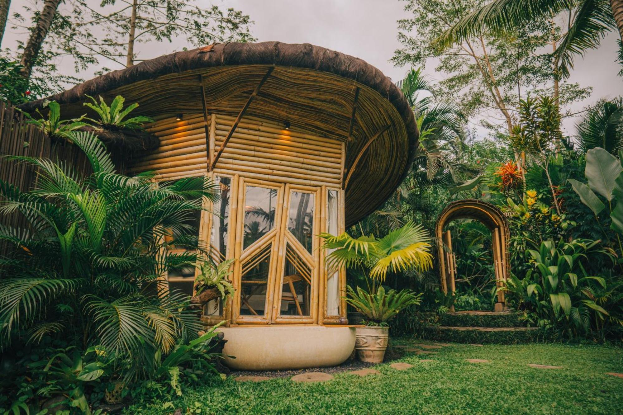 הוילה Selat Hideout Eco Bamboo House Bali מראה חיצוני תמונה