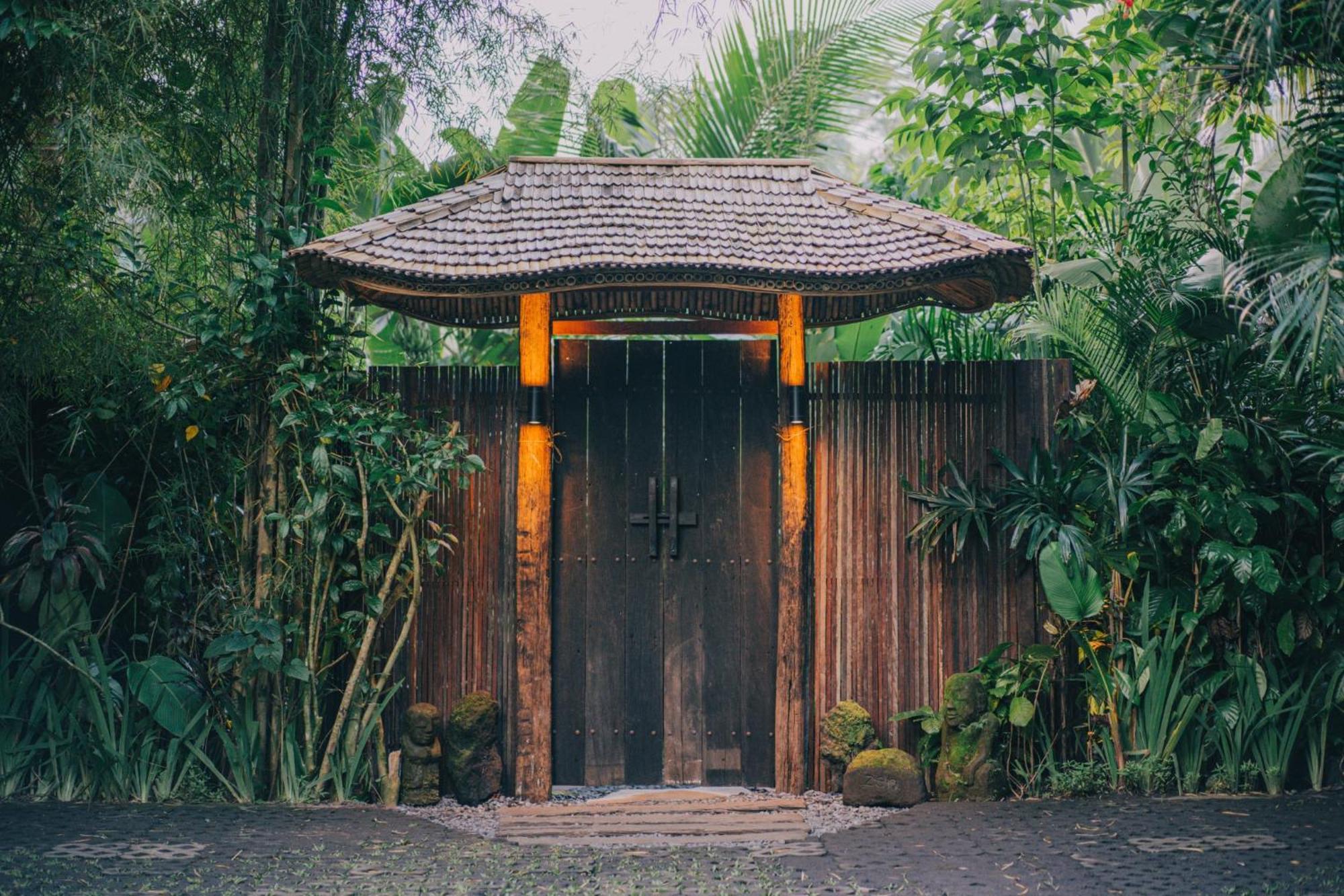 הוילה Selat Hideout Eco Bamboo House Bali מראה חיצוני תמונה