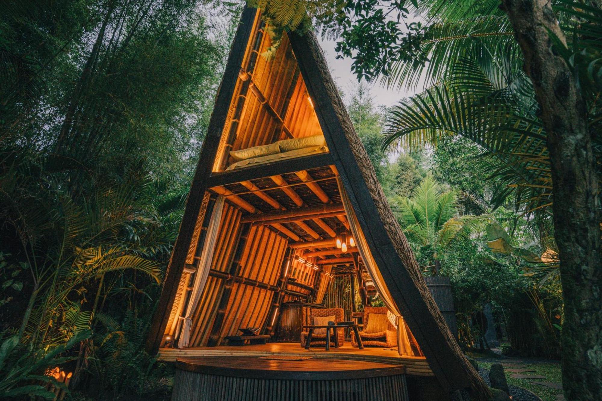 הוילה Selat Hideout Eco Bamboo House Bali מראה חיצוני תמונה